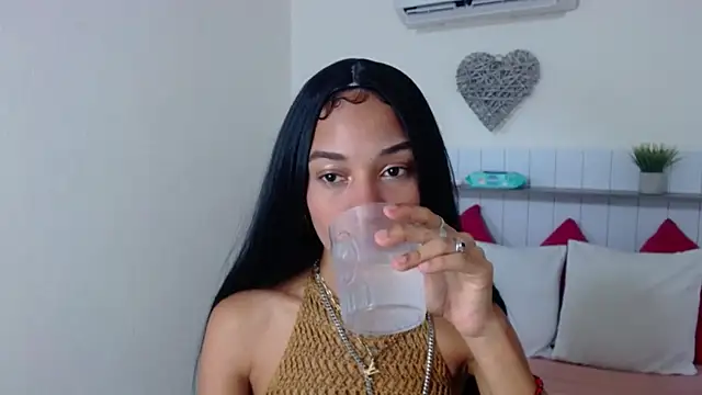 KittyLove s online show from February 2026 07:40:01 PM