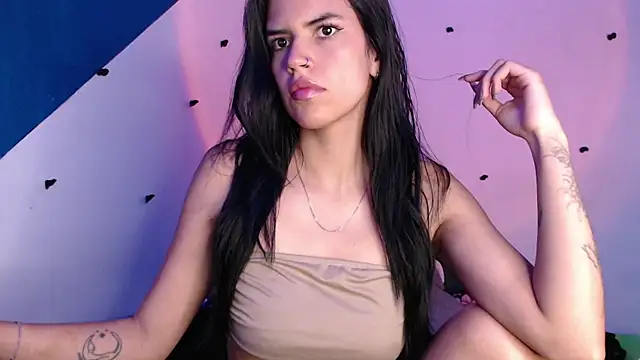 Snapshot of 9Sophie_Rosse chatting on February 2026 04:23:01 PM 9Sophie Rosse online show from February 2026 04:23:01 PM