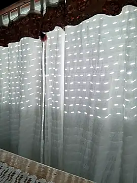 Bradd 32 online show from February 2026 11:26:01 AM