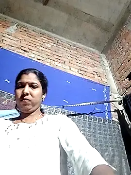 Savita992 online show from November 2025 10:20:01 PM