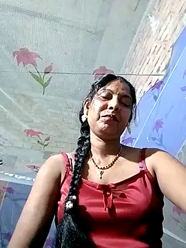 Savita992 online show from April 2026 06:38:02 PM