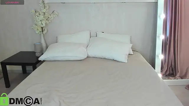 Snapshot of Adelina_Bliss chatting on May 2026 07:24:02 AM Adelina Bliss online show from May 2026 07:24:02 AM