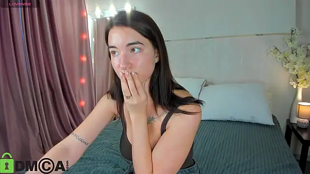 Snapshot of Adelina_Bliss chatting on May 2026 09:25:02 AM Adelina Bliss online show from May 2026 09:25:02 AM