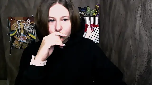 Linda S  online show from September 2025 09:13:02 AM