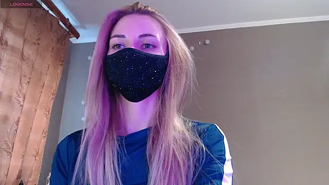 Snapshot of Iris_lave chatting on September 2025 03:17:02 PM Iris lave online show from September 2025 03:17:02 PM