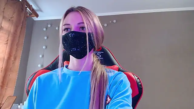 Snapshot of Iris_lave chatting on October 2025 12:28:02 PM Iris lave online show from October 2025 12:28:02 PM