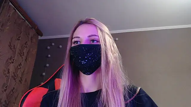 Snapshot of Iris_lave chatting on October 2025 04:07:02 PM Iris lave online show from October 2025 04:07:02 PM