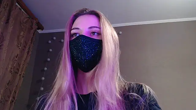 Snapshot of Iris_lave chatting on October 2025 05:06:02 PM Iris lave online show from October 2025 05:06:02 PM