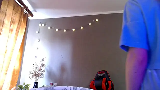 Iris lave online show from April 2026 02:32:02 PM