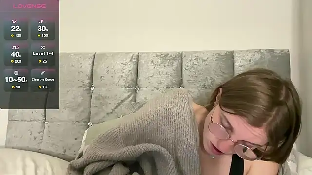 BustyKellyXXX online show from October 2025 08:51:01 PM