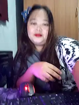 sweetbigtits19 online show from April 2026 03:28:02 AM