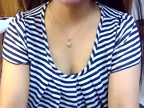 Snapshot of Obonti_2000 chatting on September 2025 11:49:01 PM Obonti 2000 online show from September 2025 11:49:01 PM