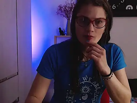 Snapshot of Camila-ventura chatting on October 2025 07:04:02 PM Camila-ventura online show from October 2025 07:04:02 PM