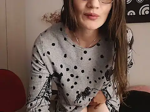 Snapshot of Camila-ventura chatting on October 2025 08:27:02 PM Camila-ventura online show from October 2025 08:27:02 PM