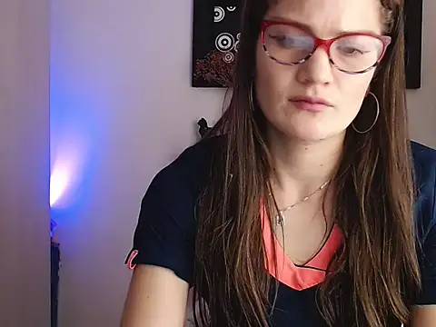 Snapshot of Camila-ventura chatting on November 2025 01:34:02 PM Camila-ventura online show from November 2025 01:34:02 PM