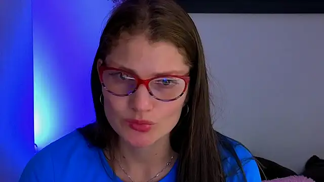 Camila-ventura online show from December 2025 07:56:02 PM