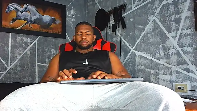Snapshot of big_blackmen19 chatting on April 2026 03:10:01 AM big blackmen19 online show from April 2026 03:10:01 AM