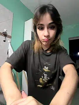 Babylovetiernax online show from November 2025 05:51:01 AM