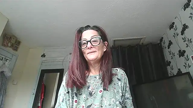 Mistress-Ivy51 online show from May 2026 05:25:01 AM