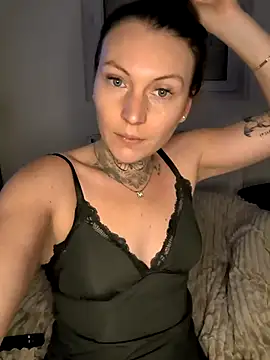 Snapshot of monsieuretmada1 chatting on November 2025 07:32:01 AM monsieuretmada1 online show from November 2025 07:32:01 AM