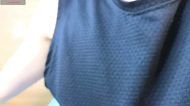 Stiven Benet  online show from September 2025 09:58:01 PM