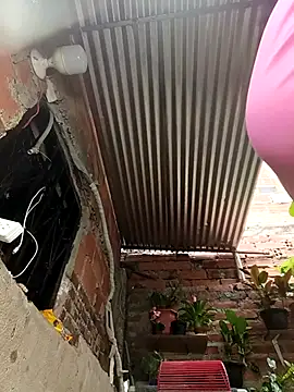 Rous-squir online show from February 2026 01:05:02 PM