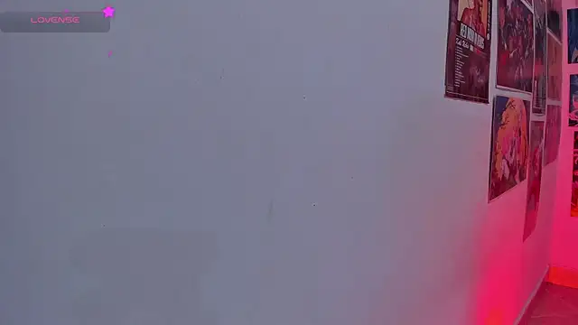 FluffyMelons online show from February 2026 11:06:01 PM