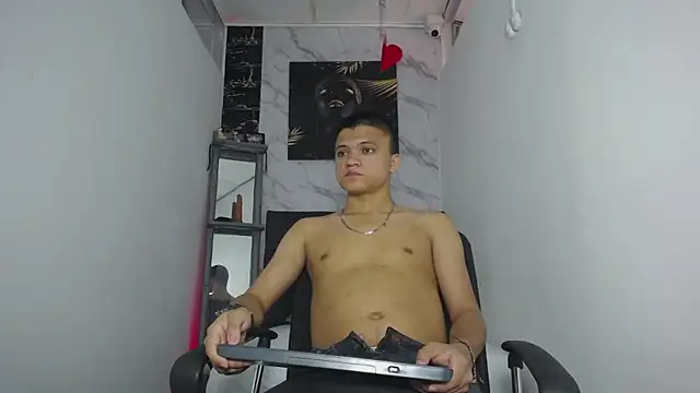 aly n sebas online show from September 2025 07:49:01 PM