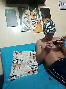 andrusstik online show from April 2026 04:05:02 AM