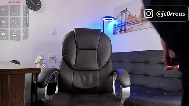  Juanes online show from December 2025 09:53:02 PM