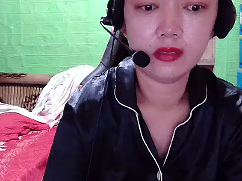 lucky rona online show from April 2026 12:58:02 AM