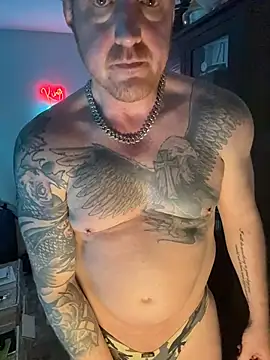 CloudyKingG online show from April 2026 03:39:01 PM