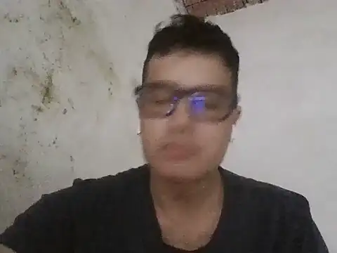 Quarentaoon online show from October 2025 08:30:02 PM