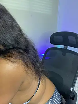 MissSammyC online show from September 2025 06:50:02 AM