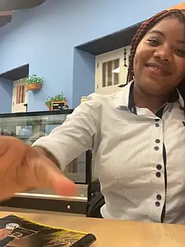 Snapshot of chocolatito-ho chatting on September 2025 11:27:02 PM chocolatito-ho online show from September 2025 11:27:02 PM