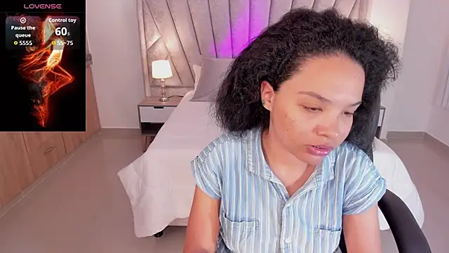 Ayshel cooperr online show from September 2025 03:28:01 AM