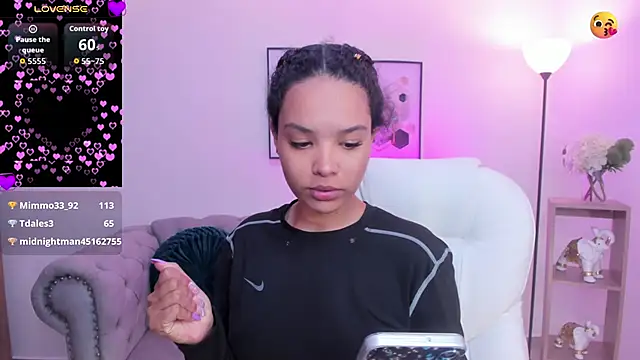 Ayshel cooperr online show from October 2025 03:18:02 AM