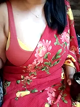 sassylisa online show from April 2026 06:27:01 PM