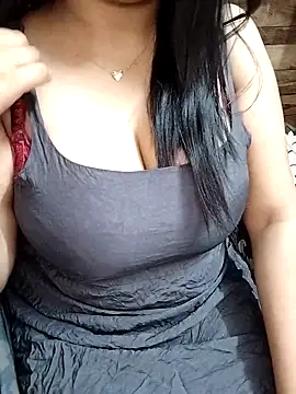 sassylisa online show from April 2026 06:27:01 AM