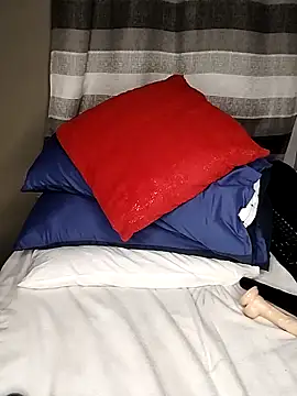 Berryangel03 online show from October 2025 02:04:02 AM