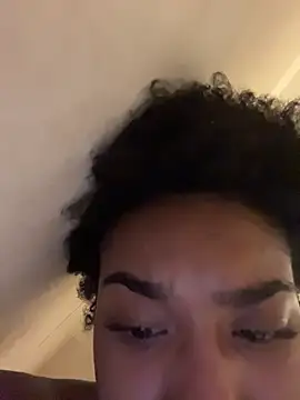 Tu GataLinda online show from January 2026 05:00:02 AM