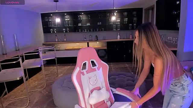 MaddyOwens online show from March 2026 10:40:02 AM