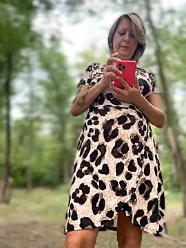 Snapshot of Milena-MilfaXXX chatting on June 2026 02:21:01 AM Milena-MilfaXXX online show from June 2026 02:21:01 AM