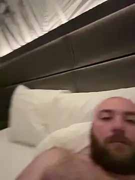 Snapshot of Bidea2034 chatting on November 2025 02:33:02 AM Bidea2034 online show from November 2025 02:33:02 AM