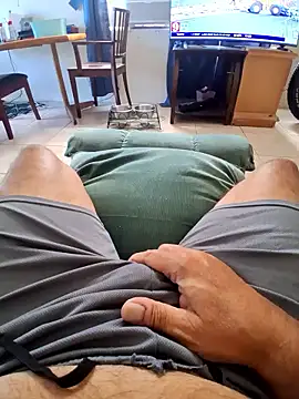 pullitoff online show from January 2026 05:37:01 PM