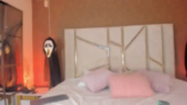 Caro Suarez online show from October 2025 11:56:02 AM