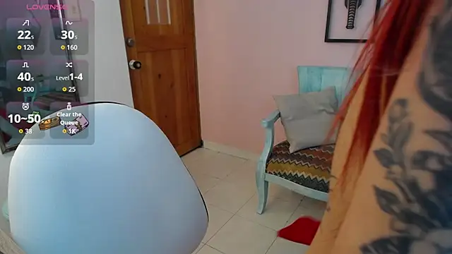 Snapshot of ella_steffen chatting on September 2025 12:18:02 PM ella steffen online show from September 2025 12:18:02 PM