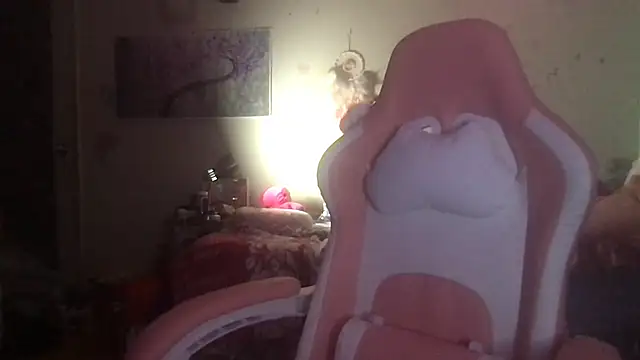 nekowaifuuu online show from September 2025 10:57:02 PM