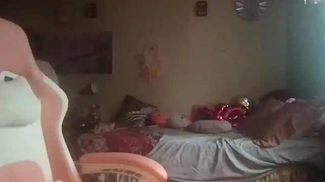 nekowaifuuu online show from September 2025 04:21:02 PM