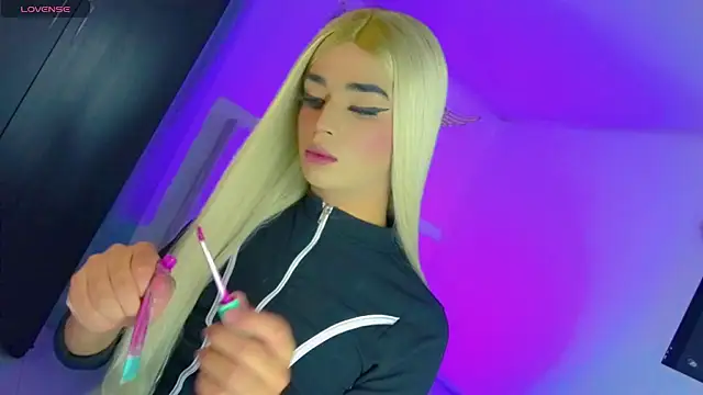 HANNAH BACKERS online show from October 2025 11:35:02 PM